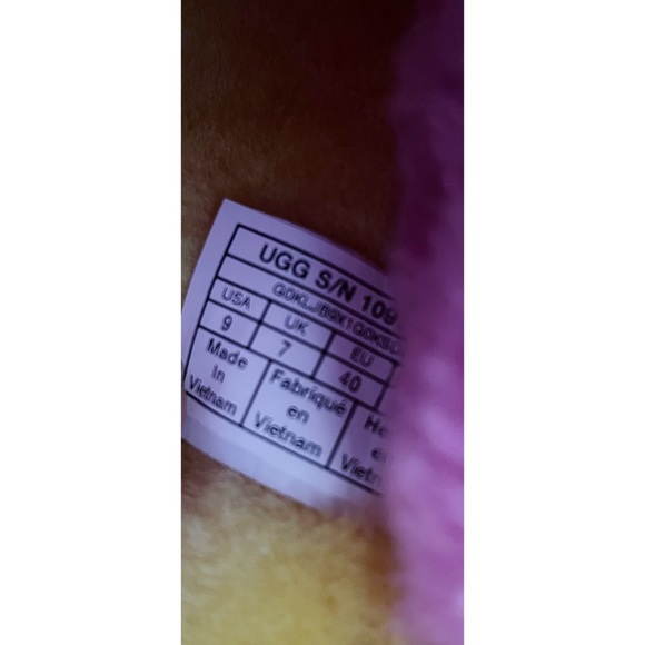 UGG Fluff Yeah Slippers - Rainbow Yellow - Picture 6 of 7